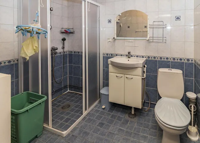 Pohjaslahdentie 17 B By Interhome *